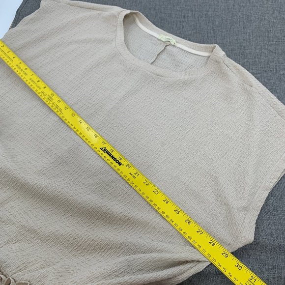 Aveology Cute‎ Ruffled Blouse 22/24 Beige Textured Knit Top - Picture 5 of 12